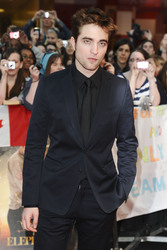 Robert Pattinson