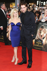 Reese Witherspoon, Robert Pattinson