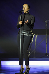 Sade Adu