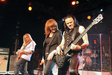 Uwe Hassbecker, Anna Loos, Jäcki Reznicek (Silly)