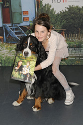 Ruby O. Fee, Hund Keks