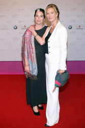 Corinna Altenhof, Suzanne von Borsody