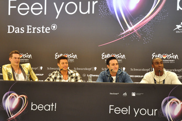 Lee Ryan, Duncan James, Antony Costa und Simon Webbe von Blue (Vereinigtes Königreich Großbritannien und Nordirland)