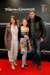 Götz Otto mit Gattin Sabine und Tochter Paula