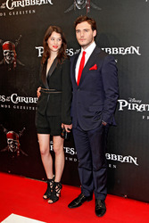 Astrid Berges-Frisbey, Sam Claflin