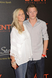 Vincent Krueger mit Freundin Janice Wilke