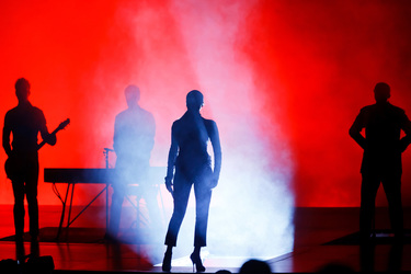 Sade Adu