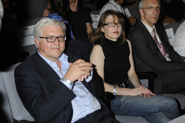 Frank-Walter Steinmeier mit Ehefrau Elke Buedenbender