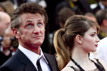 Sean Penn, Eve Hewson