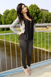 Gabriella 'Gabby' De Almeida Rinne (Queensberry)