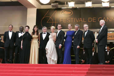 Johnnie To, Mahamat-Saleh Haroun, Nansun Shi, Martina Gusman, Robert De Niro, Linn Ullmann, Jude Law, Uma Thurman, Olivier Assayas, Thierry Fremaux, Gilles Jacob