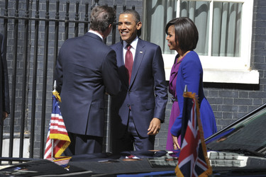 David Cameron, Barak Obama mit Gattin Michelle
