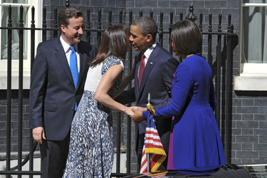 David Cameron mit Gattin Samantha, Barak Obama mit Gattin Michelle