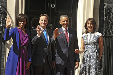 David Cameron mit Gattin Samantha, Barak Obama mit Gattin Michelle