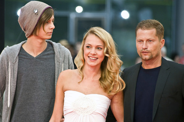 Valentin Schweiger, Til Schweiger mit Freundin Svenja Holtmann