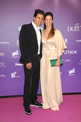 Dana Schweiger und Begleitung