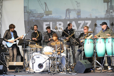 Robbie Smith & Funky Brass