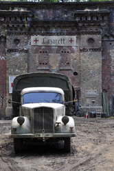 Am Filmset von 'Unsere Mütter, unsere Väter'