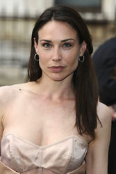 Claire Forlani