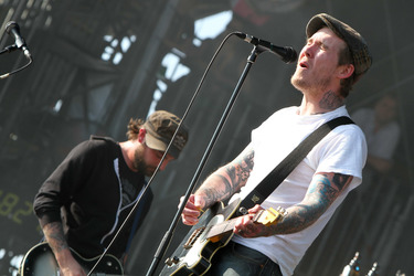Alex Rosamilia, Brian Fallon (The Gaslight Anthem)