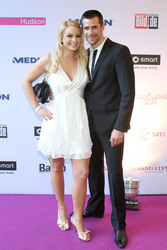 Jana Julie Kilka, Jo Weil