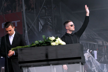 Theo Hutchcraft, Adam Anderson (Hurts)