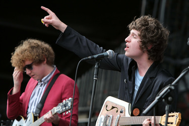 Hugh Harris, Luke Pritchard (The Kooks)