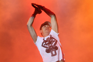 Brad Arnold (3 Doors Down)
