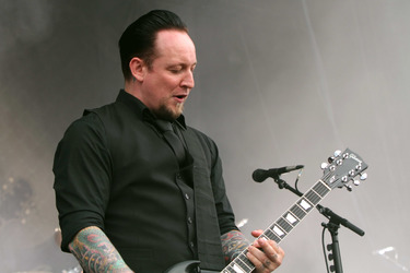 Michael Schon Poulsen (Volbeat)