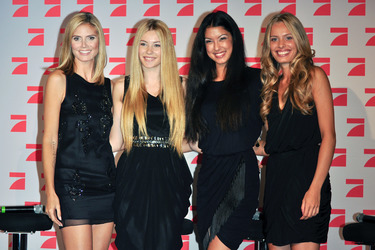 Heidi Klum, Amelie Klever, Rebecca Mir, Jana Beller