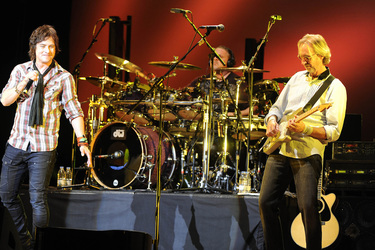 Mike & the Mechanics