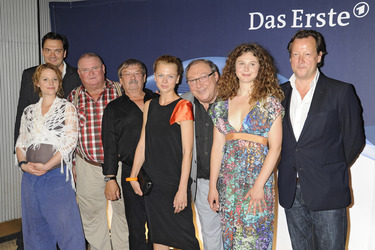 Maria Simon, Charly Hübner, Wolfgang Winkler, Isabell Gerschke, Jaecki Schwarz, Anna Maria Sturm, Matthias Brandt