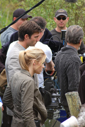 Emily Rose, Lucas Bryant