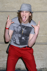 Max Buskohl (Empty Trash)