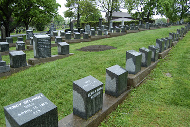 Fairfield Friedhof mit den Gräbern von Titanic Opfern