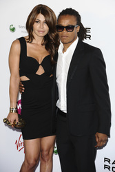 Edgar Davids mit Begleitung