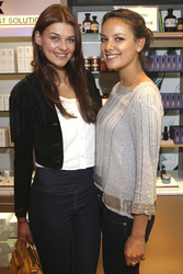 Janina Delia Schmidt, Janina Uhse