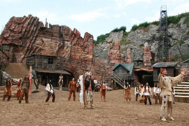 Erol Sander und Cast