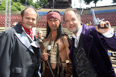 Nicolas König Markus Majowski, Marek Erhardt