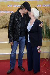 Gedeon Burkhard mit Mutter Elisabeth von Molo