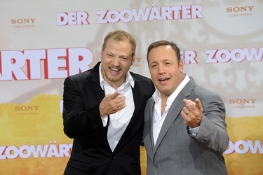 Mario Barth, Kevin James