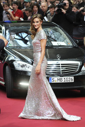 Rosie Huntington-Whiteley