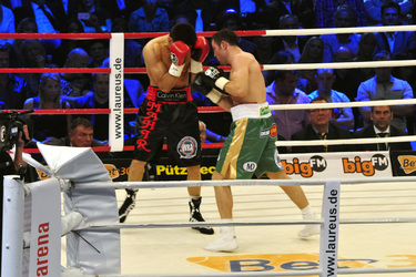 Felix Sturm, Matthew Macklin