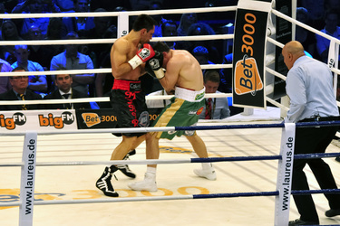 Felix Sturm, Matthew Macklin