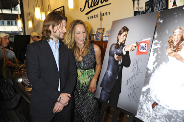 Rea Garvey, Nela König