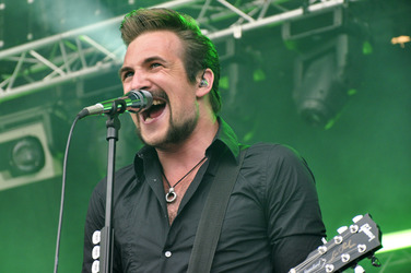 Adam Grahn (Royal Republic)