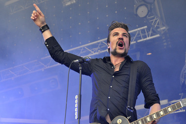 Adam Grahn (Royal Republic)