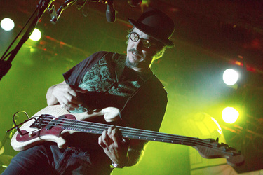 Les Claypool (Primus)