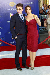 Chris Evans, Hayley Atwell