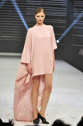 Model der Fashionshow Perret Schaad